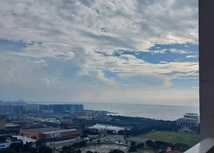 De Luxe, Standard And -the Breeze Residences-close To Airport,mall Of Asia, Us Embassy Appartement