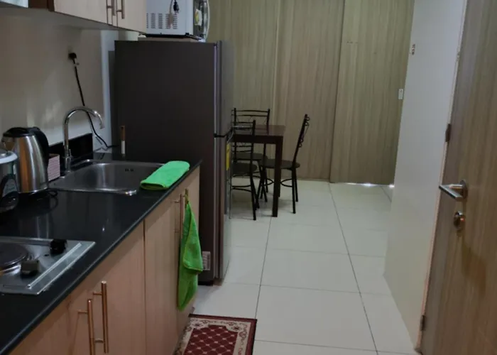 De Luxe, Standard And -the Breeze Residences-close To Airport,mall Of Asia, Us Embassy