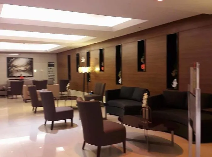 De Luxe, Standard And -the Breeze Residences-close To Airport,mall Of Asia, Us Embassy